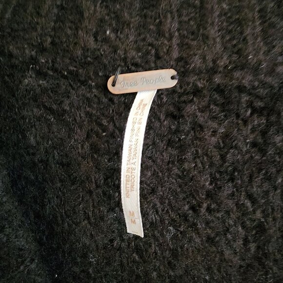 Free People Black Knit Oversized V neck Sweater Medium - Picture 3 of 8